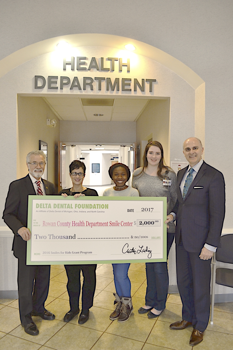 Delta Dental gives grant to Rowan County Health Department Smile Center