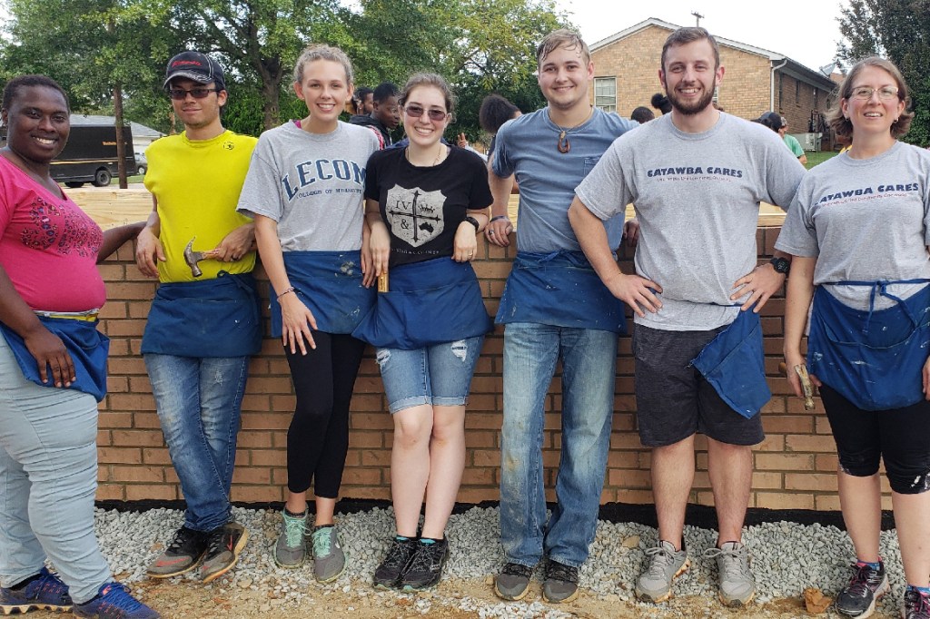 Volunteer Catawba Students learn life of service through volunteerism