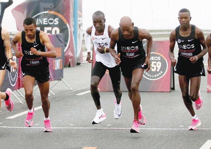 Eliud Kipchoge ran a world record in the Nike Alphafly 2 – Could he have  run that fast in different running shoes? | T3