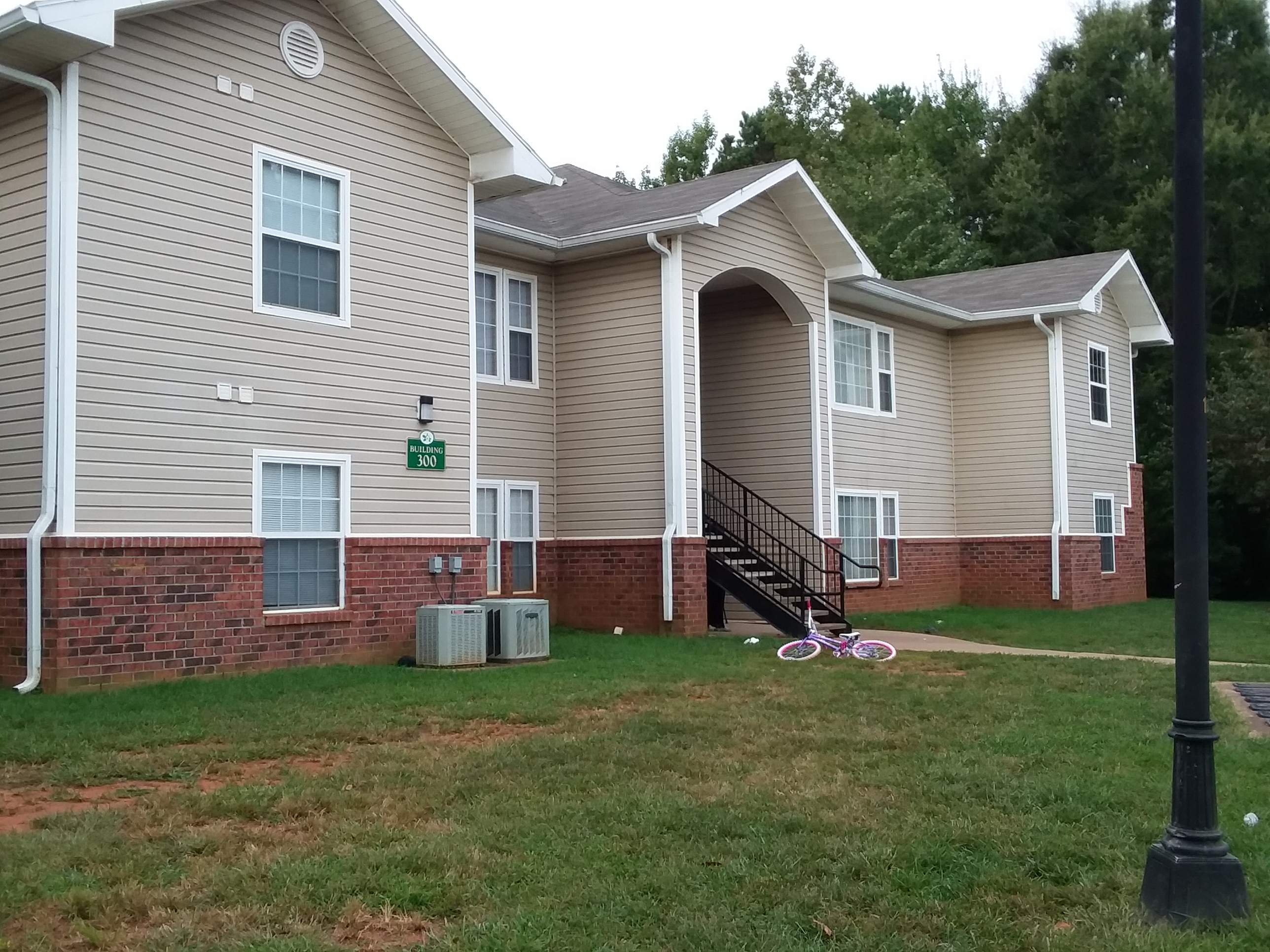Teen killed at Laurel Pointe Apartment complex Salisbury Post Salisbury Post