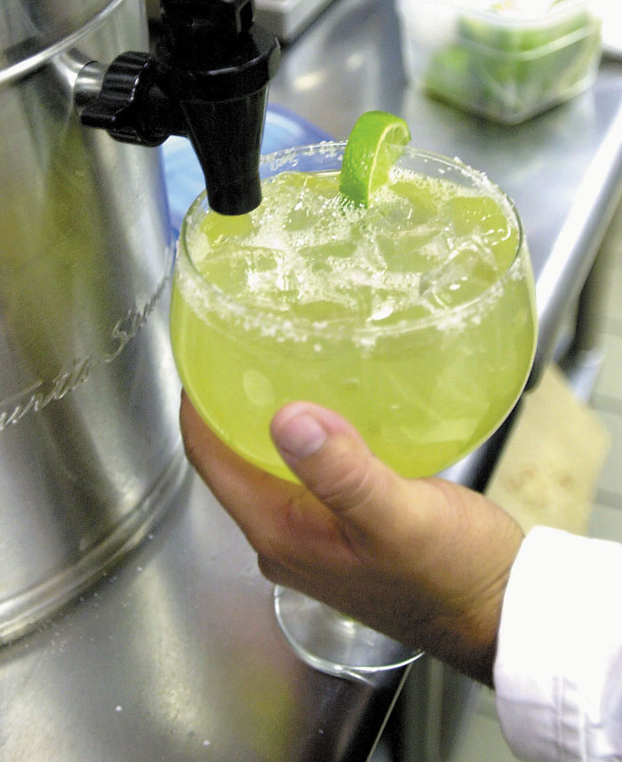 ¡Margaritas por todas partes! Rockwell restaurant leads charge in